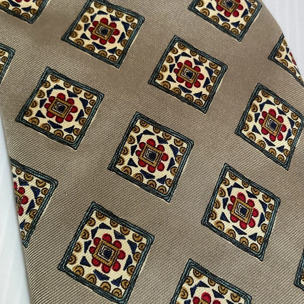 Vintage Burberrys of London Tie 100% Silk Made in USA Beige Geometric Print